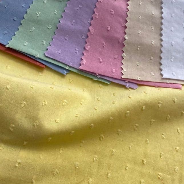 Tecido Cambraia de Algodão Poá (1m x 1,50m)tecido versátil e elegante, ideal para a confecção de camisas, vestidos.