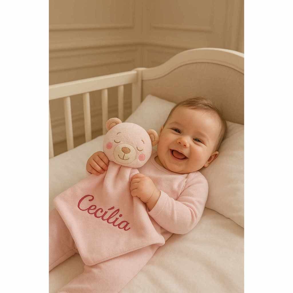 Naninha bebê/bordada com Nome/PERSONALIZADO com nome bordado / Luxo /Maternidade/Chá de Bebê/Ursinho