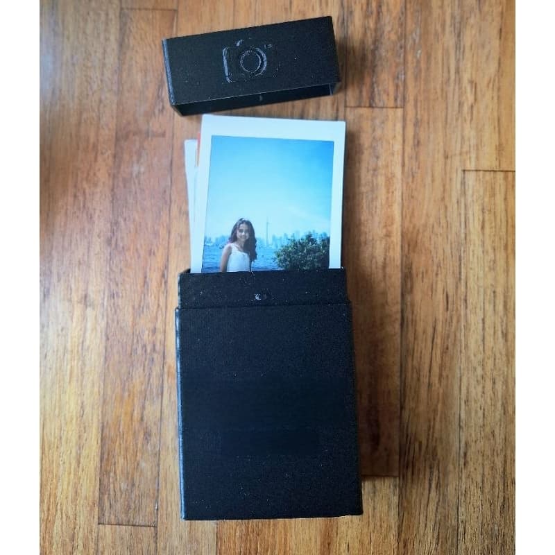 Caixa para 20 fotos polaroid / instax mini