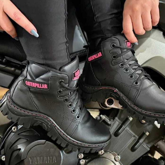 Bota Feminina Confortável Solado Emborrachado Flexível Resistente Super Costurada Macia Reforçada Promoção 2024
