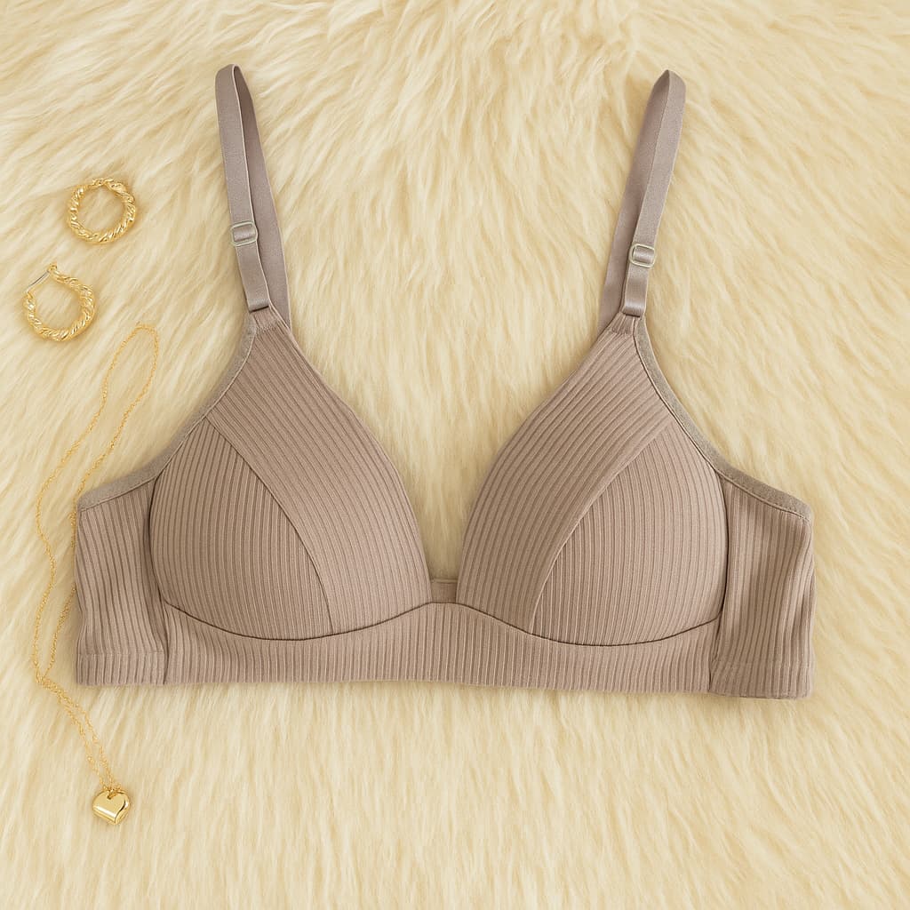 Sutiã Feminino Canelado Sem Aro e Com Bojo Soft Confortável – Alça Regulável M G GG Preto e Bege