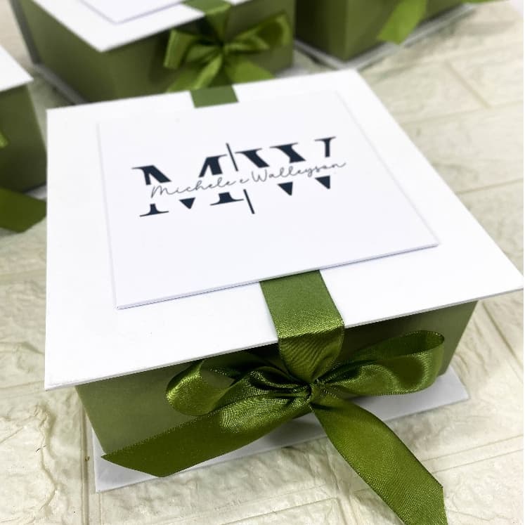 Caixa15x15x5cm  Convite Padrinho Casamento  Caixa Personalizada com Iniciais