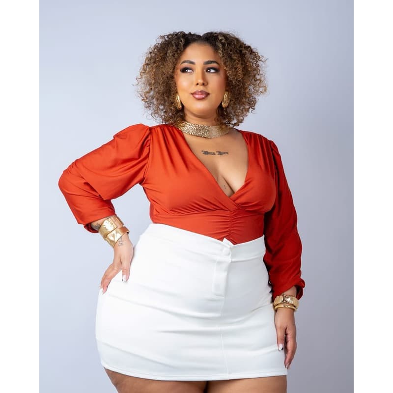 shorts saia plus size neoprene G1 G2 G3 possui elastano e botão forrado com zíper Moda 2026