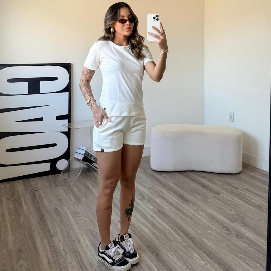 Conjunto Feminino blusa basica camisa básica feminina mais short feminino moletom conjunto feminino basico pra dia a dia