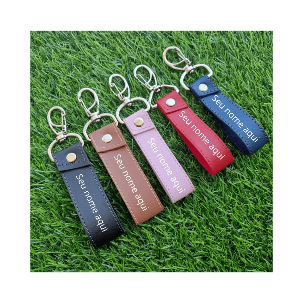 Chaveiro em sintético personalizado com nome ou frases curtas