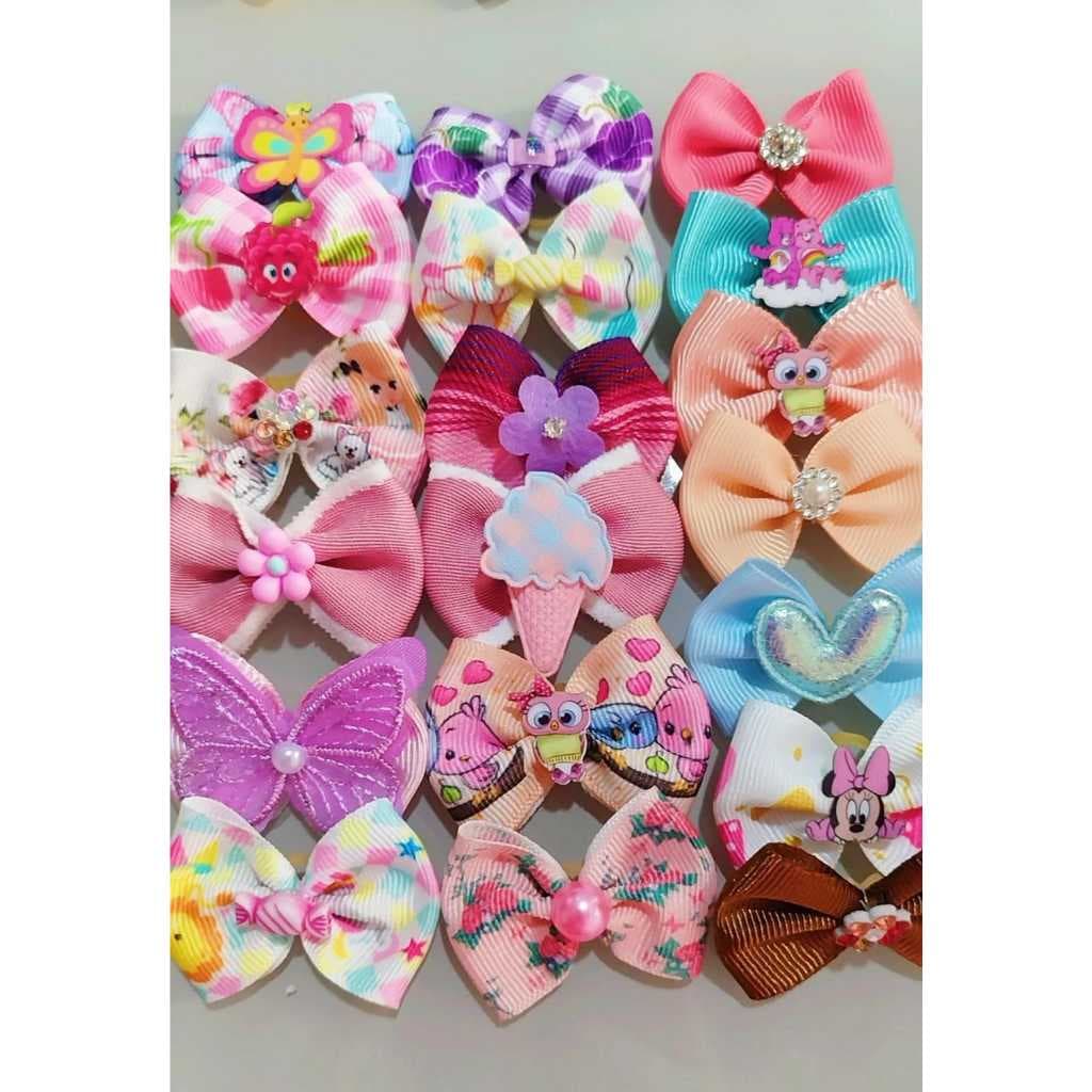 Laços Pet Luxo 30 Unidades Banho E Tosa Cachorro Lacinhos Fofos Femea e Macho