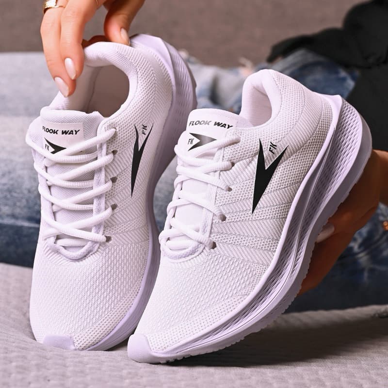 Tênis esportivo feminino ideal para academia,corridas