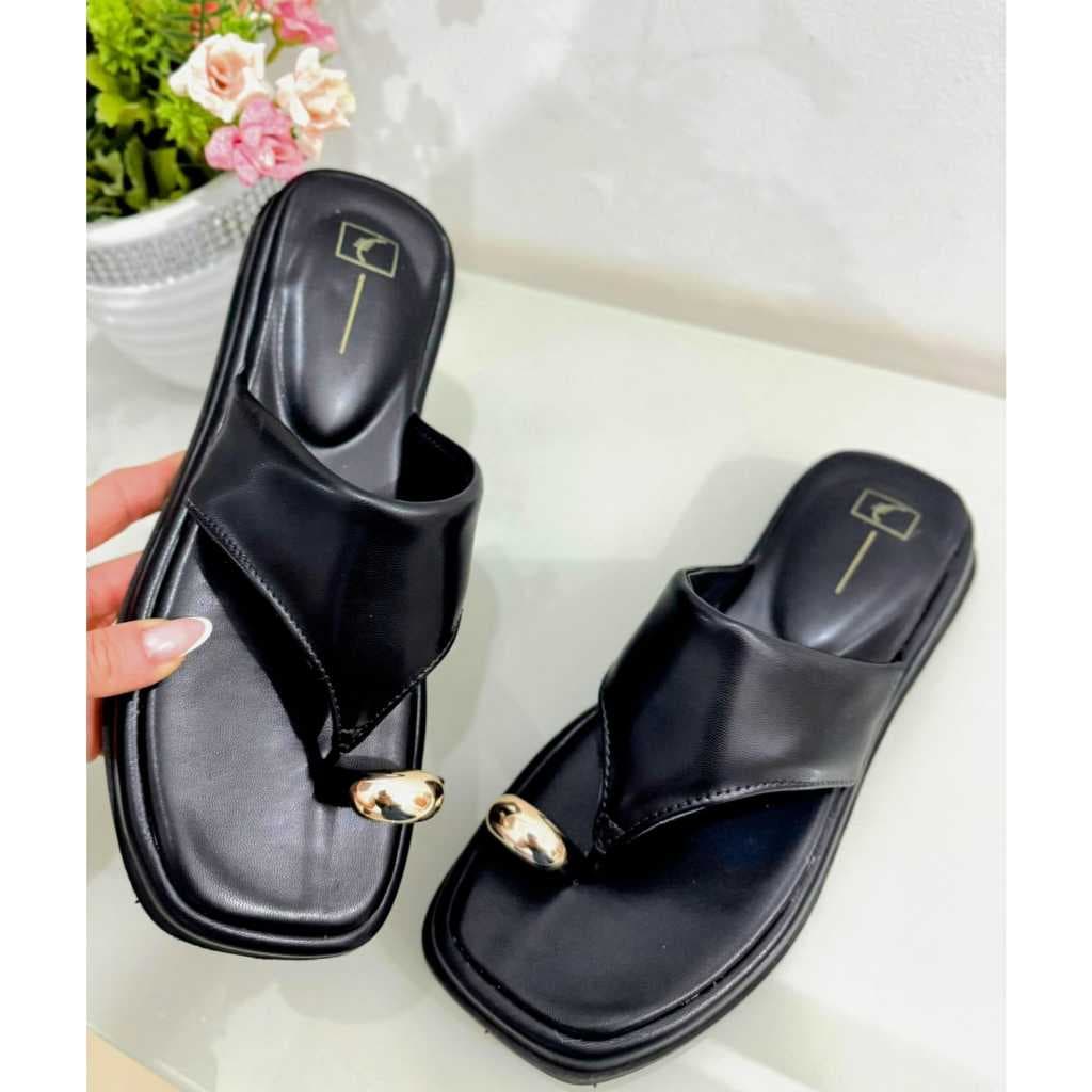 Sandália Feminina chinelo papete com detalhe dourado Palmilha confort Leve