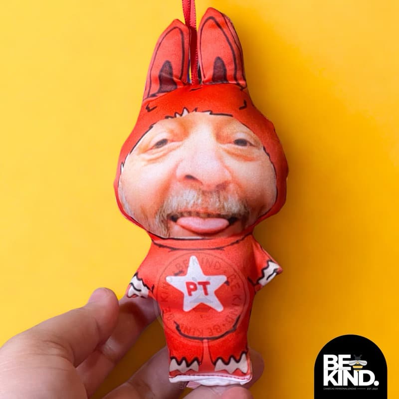 Chaveiro Artesanal Divertido Meme LALULU LULA (Feito manualmente/Criação paródica e artesanal)