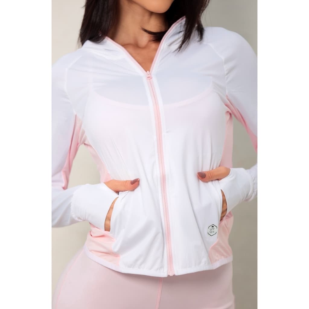 Casaquinho Fitness Impermeável: Proteção UV Total e Tecnologia Anti-Suor para Seu Conforto