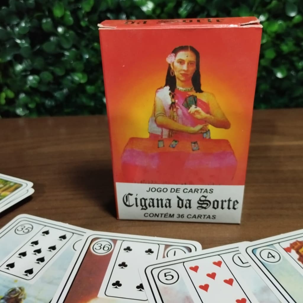 Baralho Cigana Da Sorte Luar Tarot Marselha C/ 36 Cartas + Manual, Aprenda a jogar e ver seu destino