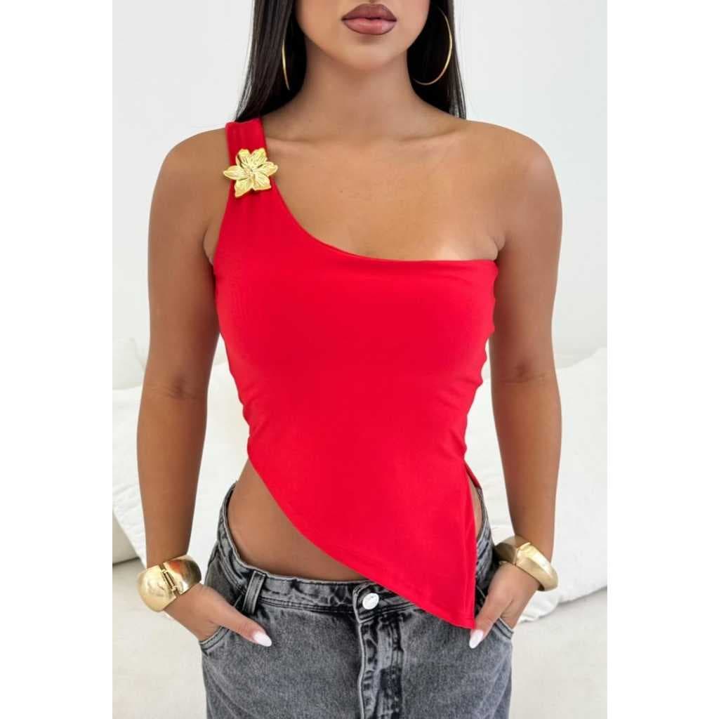 Cropped  Blusa Mula Manca Assimetrico com fivela dourada  com Bojo  em tecido  Suplex