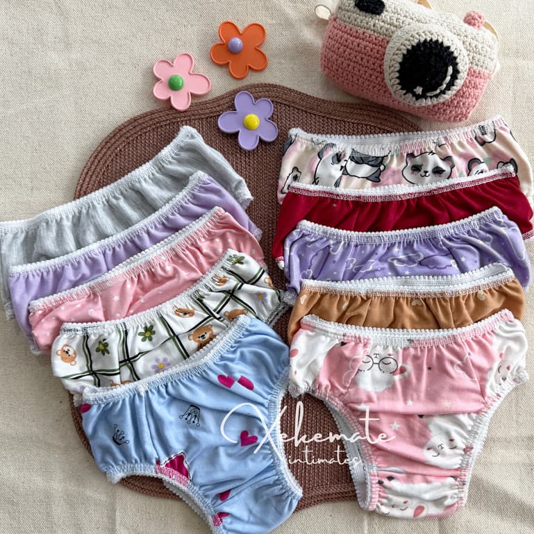 Kit 10 Calcinha Infantil Algodão Estampadas Coloridas e Confortaveis Dia Dia Menina Criança