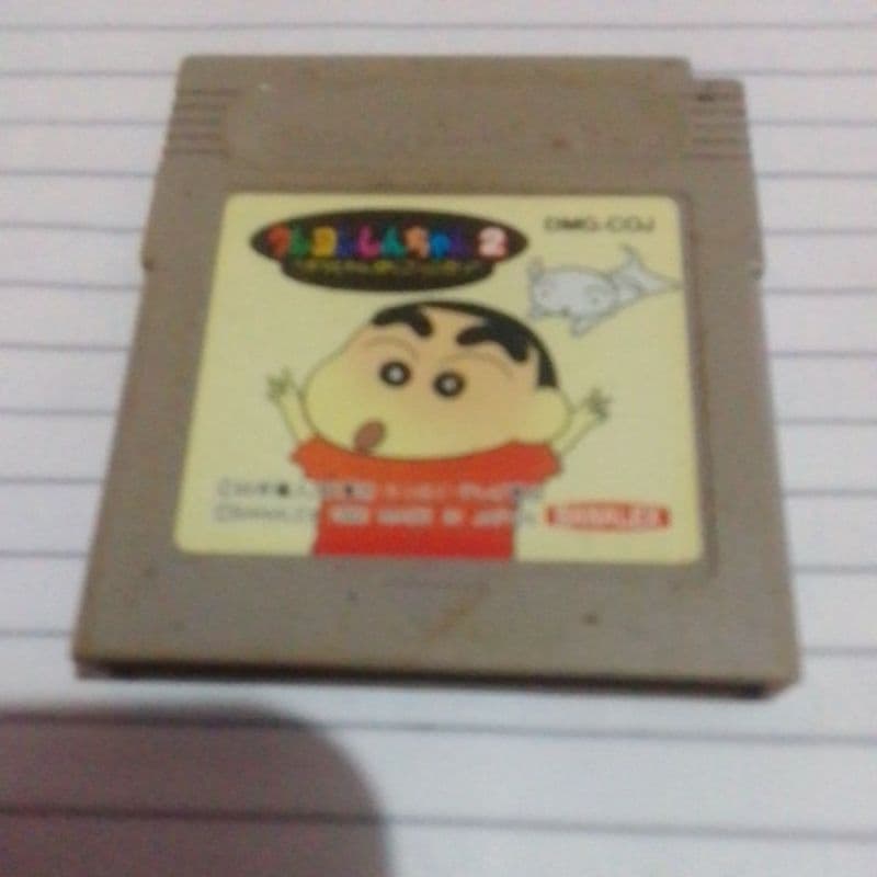 Cartucho de Game Boy Crayon Shin Chan 2 original