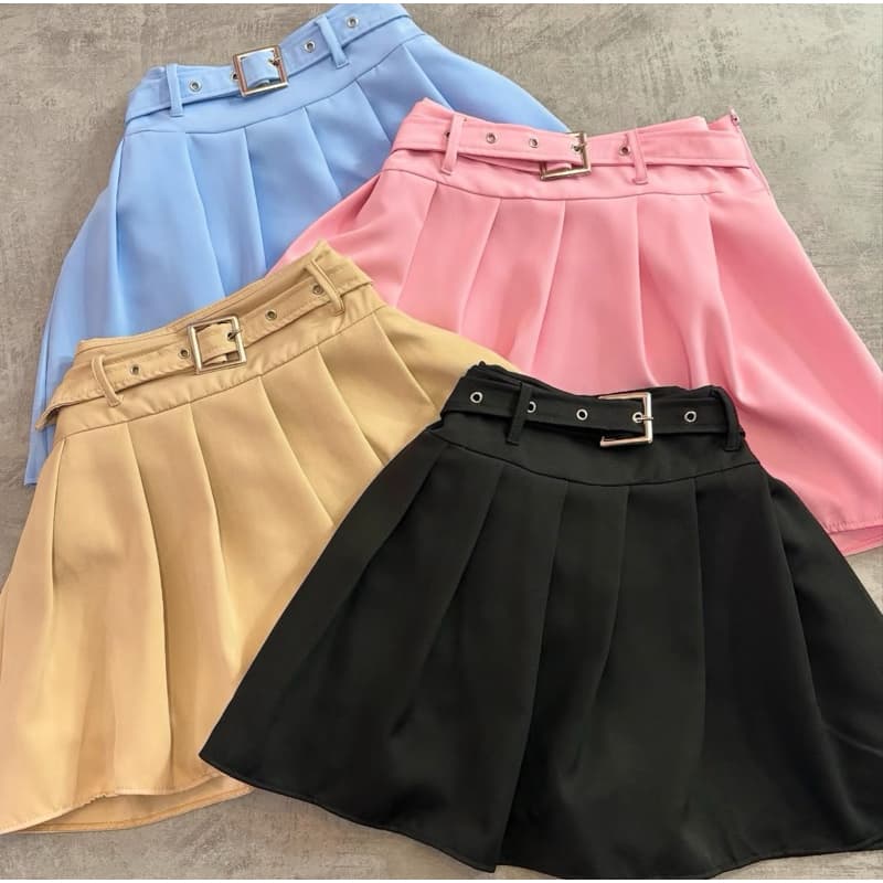 Short Saia Feminina Alfaiataria Plissado com Cinto Estiloso Tendência Verão 2025