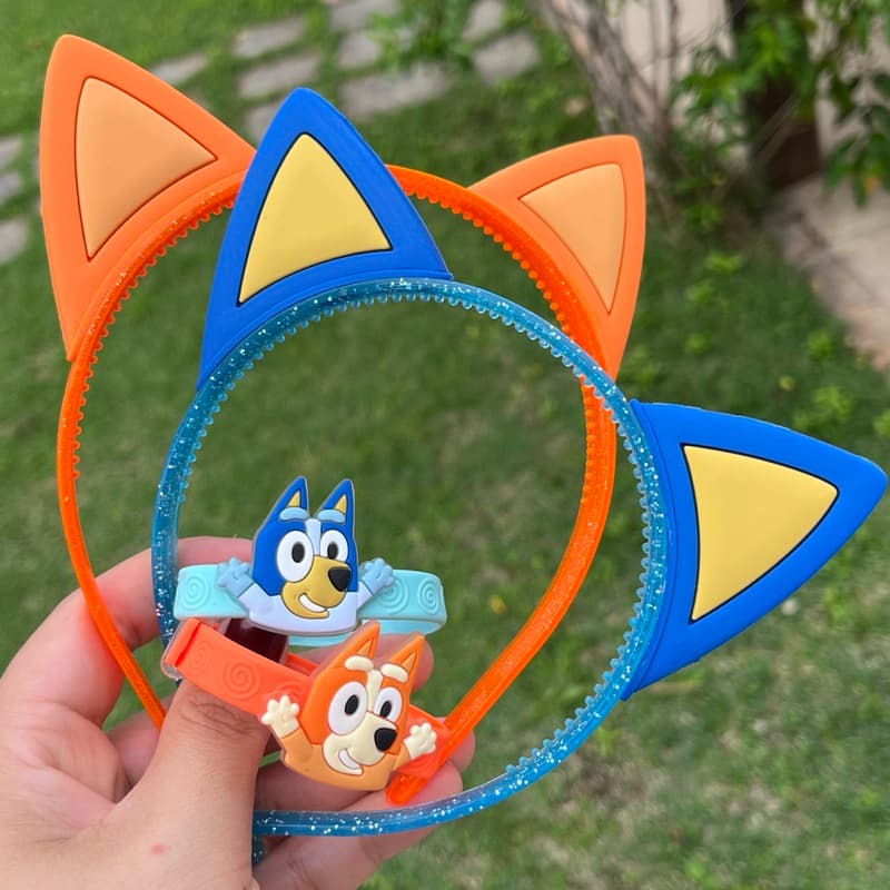 Tiara infantil orelhinha Bluey e Bingo | pulseira emborrachada | arco Bluey e bingo