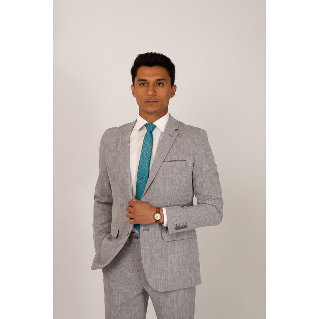 Terno Masculino Cinza Claro textura tipo linho no tecido poliéster e aviamentos de alta qualidade