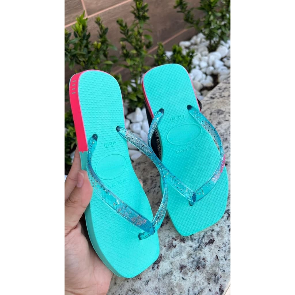 Chinelo de Dedo Day Feminino Adulto Rasteira Correia Casual Dia a Dia Ideal Para o Verão Praia