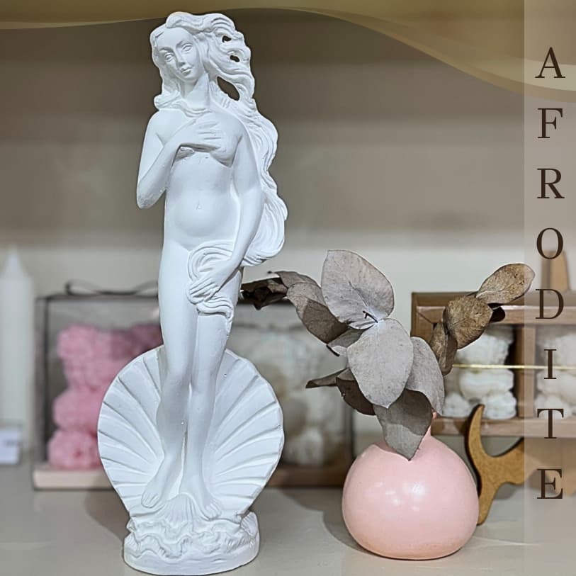 Escultura Deusa Afrodite Vênus de Millus Milo Concha Gesso 26cm