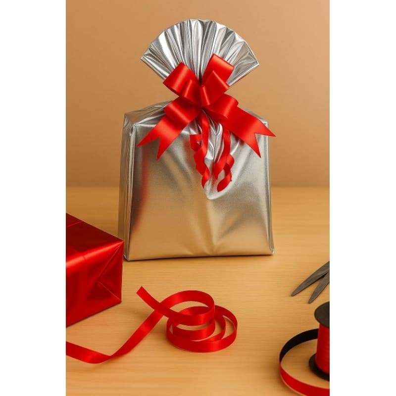 50 sacos para presente metalizado vários tamanhos e estampas variadas