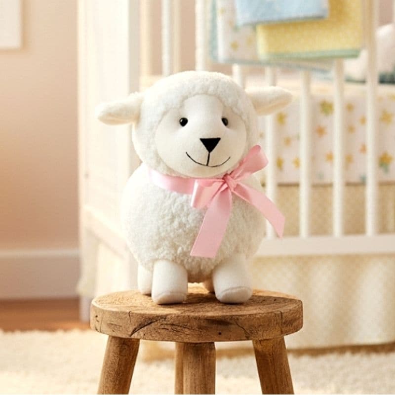 Ovelhinha de Pelúcia Abel com Laço | Presente Bebê, Brinquedo e Decoração