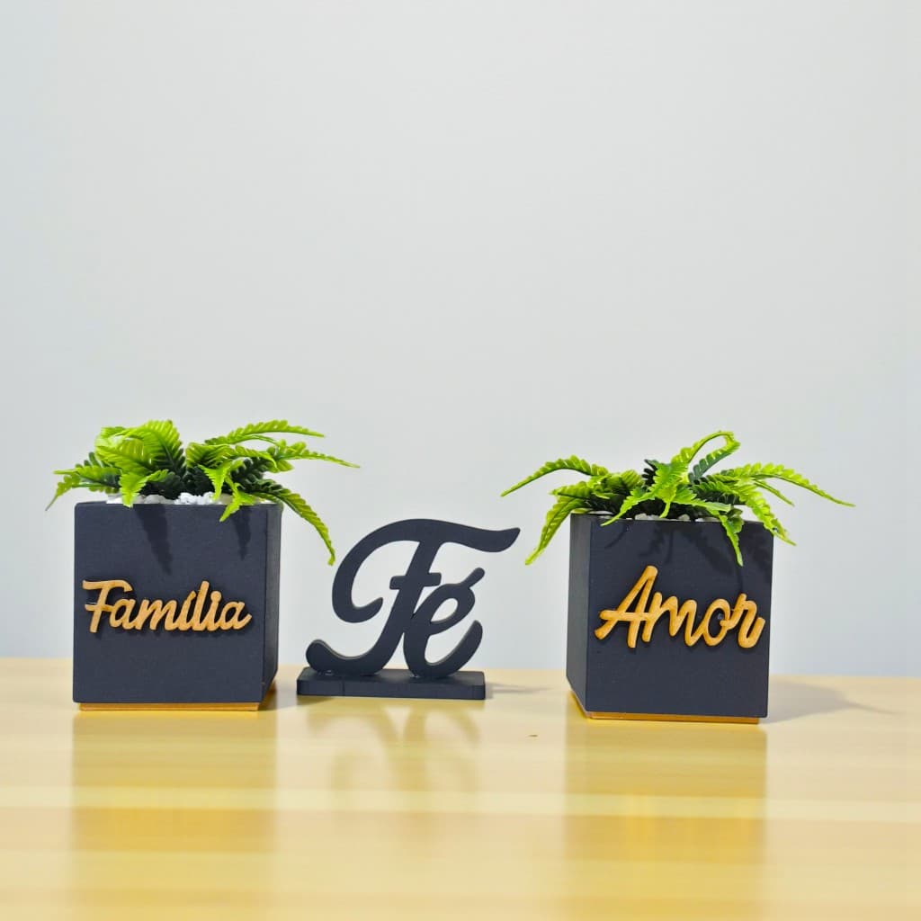 kit Vasinho "Amor" decorativo Com plantinhas artificiais + Letreiro FÈ