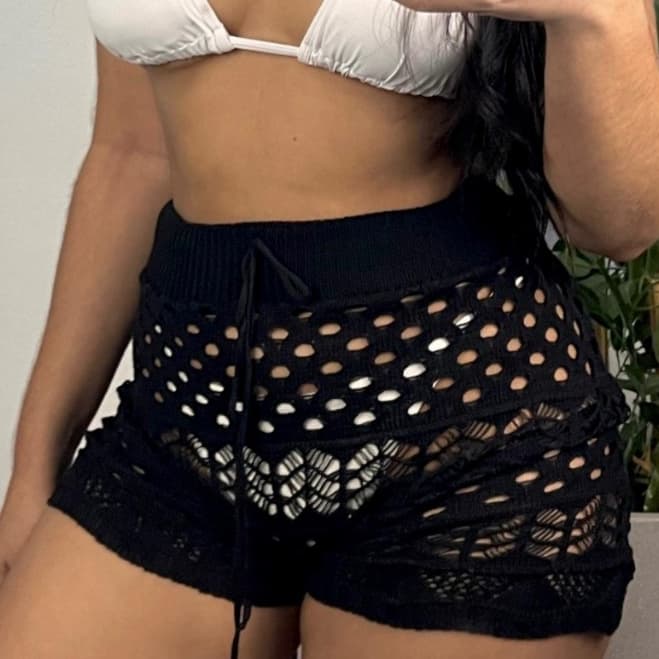 Short Saída de Praia Tricot Crochê Vazado Feminino Verão Moda Praia Piscina veste do 36 ao 42