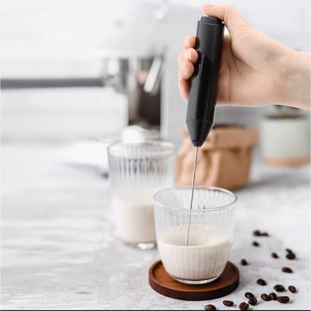 Batedor Misturador Mixer Elétrico para Bebidas Leite Café Clara de Ovos PILHA AA( não incluídas)