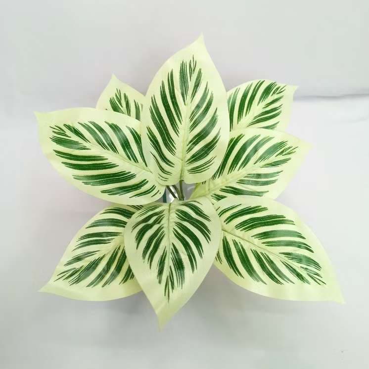 Planta Folhagem artiticial com 9 folhas ideal paraarranjos e decoração de escritório, consultório, loja, ca..