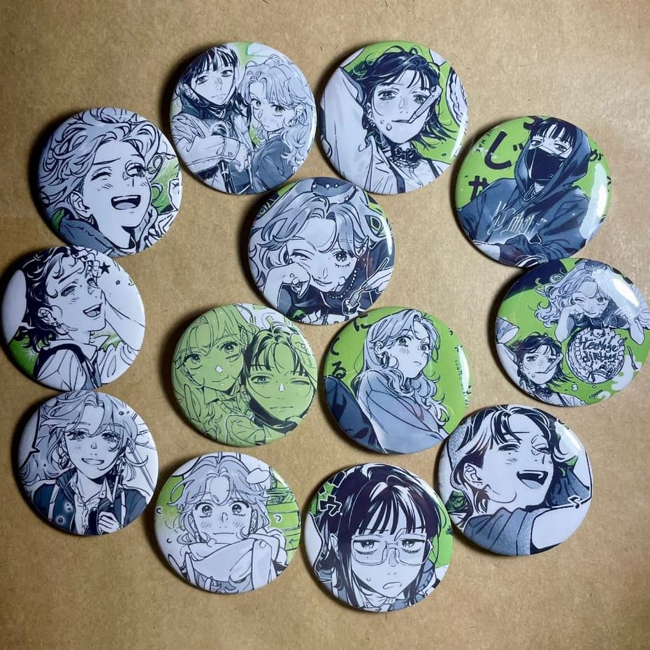 Bottons O Cara Que Estou a Fim não É um Cara?! The Guy She Was Interested in Wasn't a Guy at All 4.4 cm