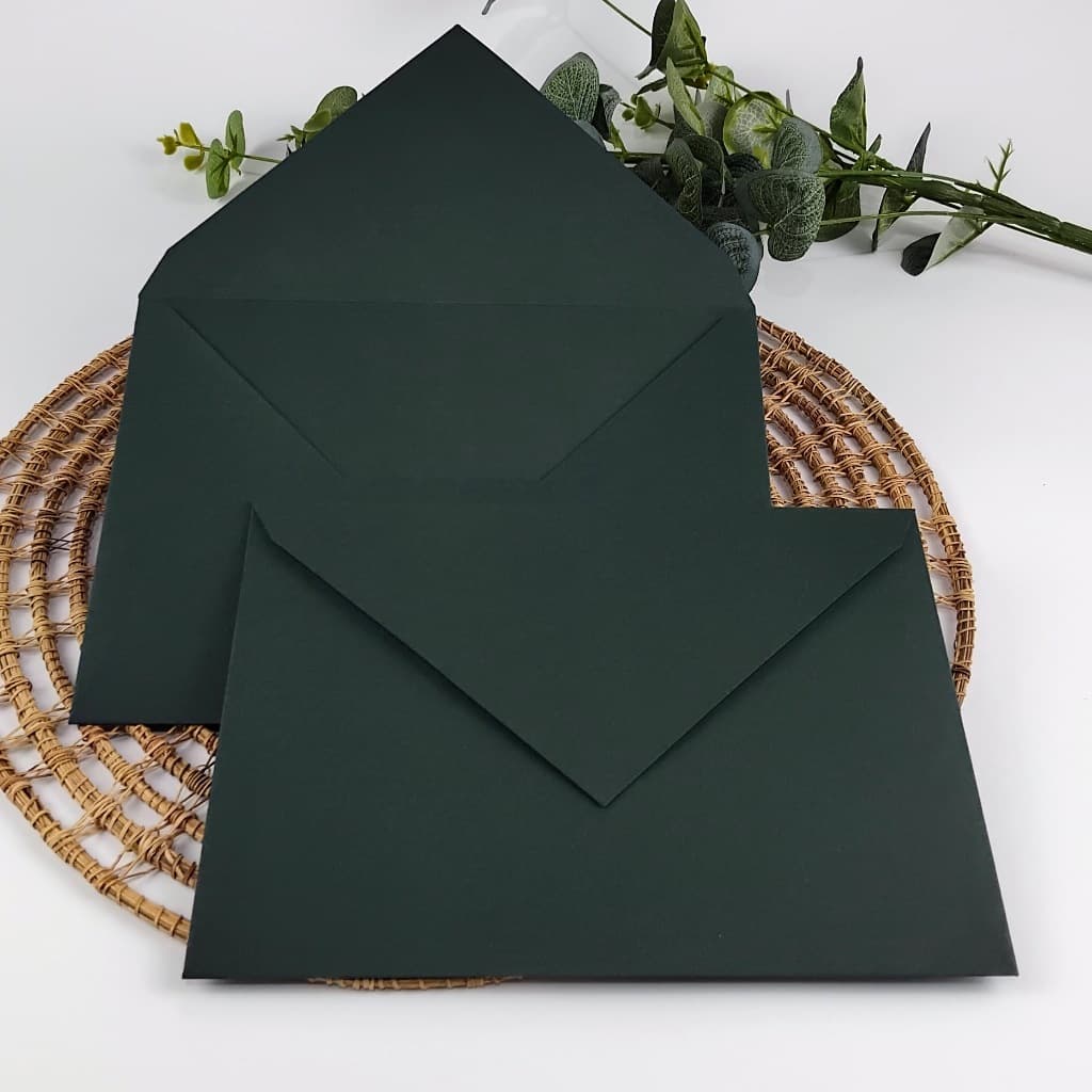 Envelope para Convite Verde Escuro tamanho 22x16cm - Modelo 560 - Envelope para casamento, debutantes, bodas, eventos