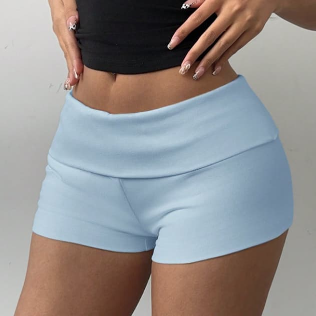 Mini Short Cós Duplo Cintura Alta Feminino YK2 Tee look