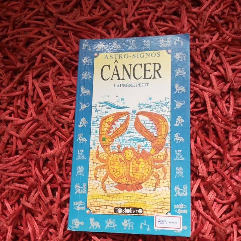 Astro signos Câncer Laurene Petit (889m)