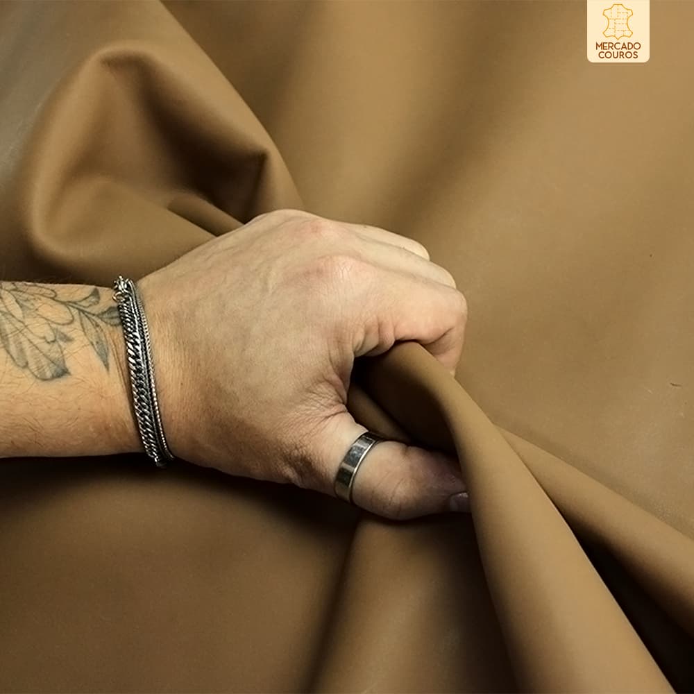 Couro Legítimo Atanado Vaqueta Para Carteira Cintos Bainha Cores 40x20 / 50x25 / 60X30 cm