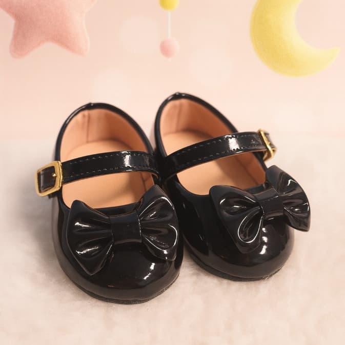 Sapatilha Feminina para Bebê: Estilo e Conforto Desde os Primeiros Passos