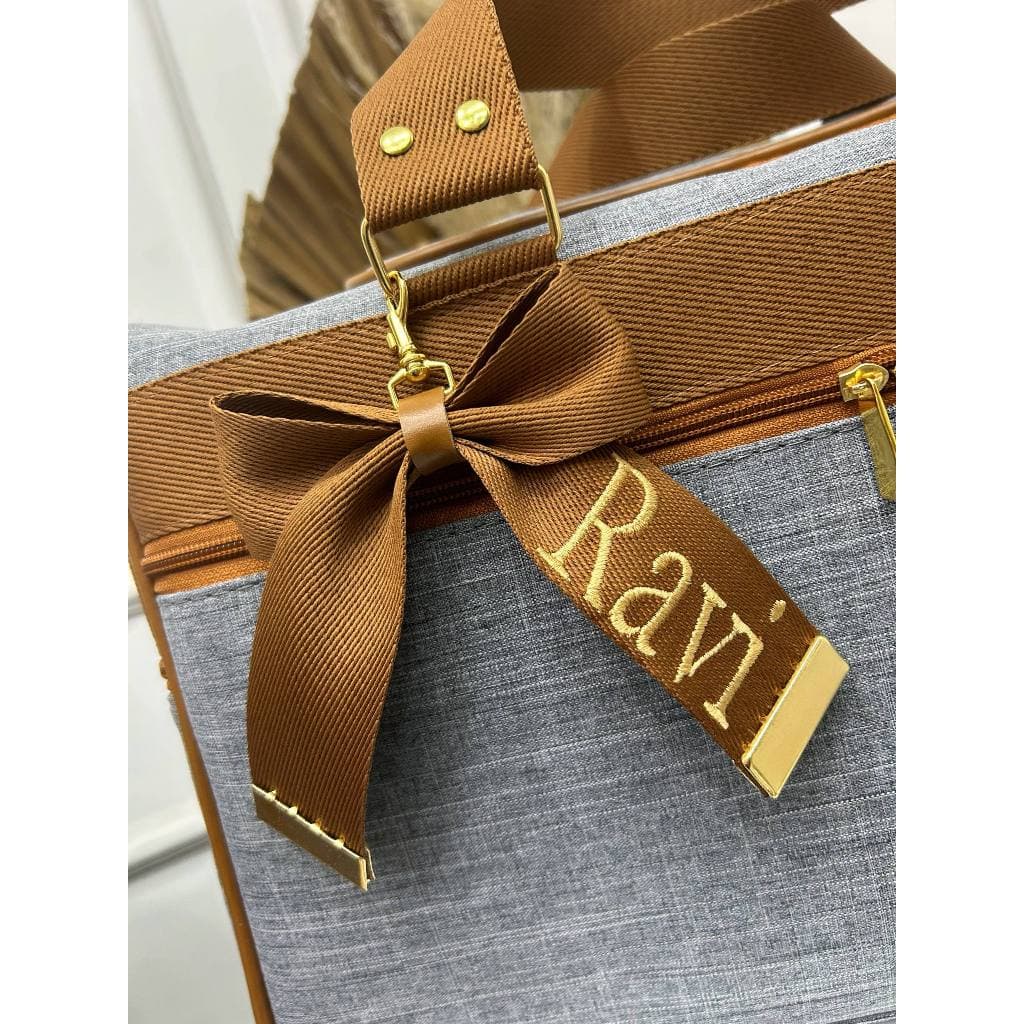 laço chaveiro/com nome, personalizado” Chaveiro laço personalizado com nome – acessório  para bolsa