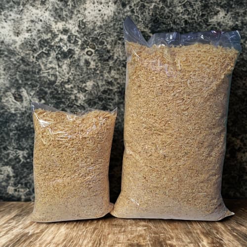 Serragem de madeira de pinus seca 100% natural marvalha,composteira,hamster de 250g a 5kg