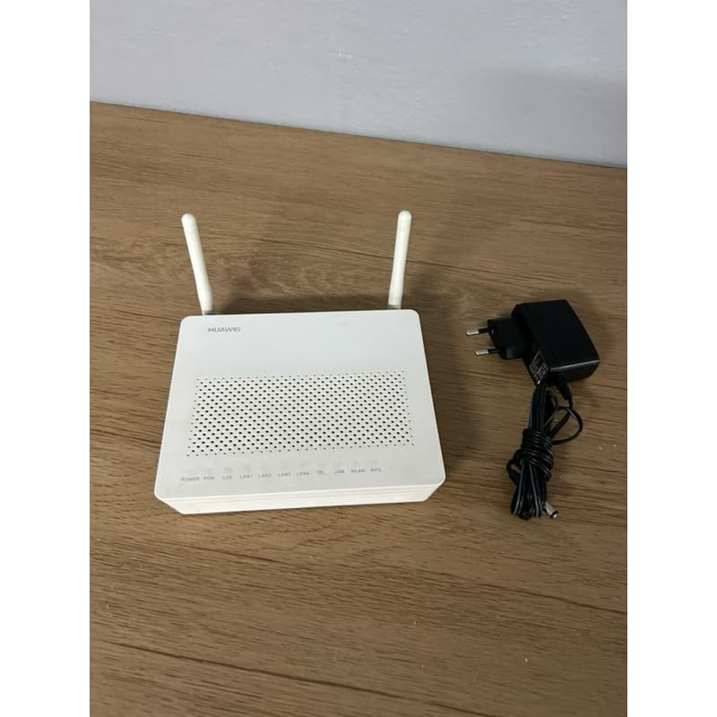 Kit ONT Huawei EchoLife HG8546M usado com fonte