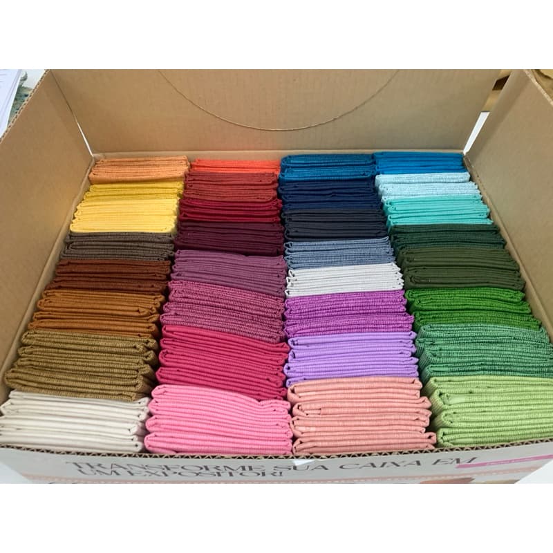 Tricoline 100% algodão. 50x75 cm cada. Efeito Linho