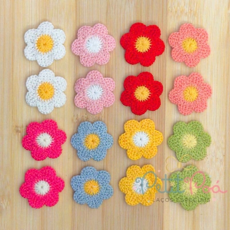 ADESIVO PET FLORES DE CROCHÊ - BANHO E TOSA (12 UNIDADES)