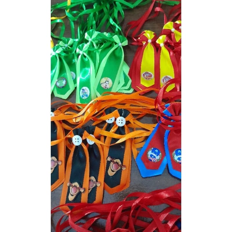 Gravata pet dupla/tam.M/kit com 30 unidades/banho e Tosa