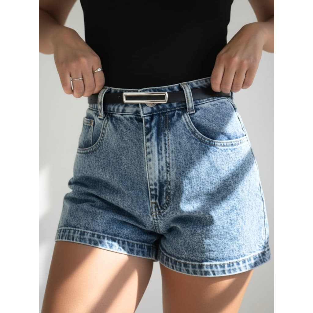 Short Jeans Feminino Marmorizado Sem Lycra Cintura Alta com Bolsos Compridinho Soltinho Confortável