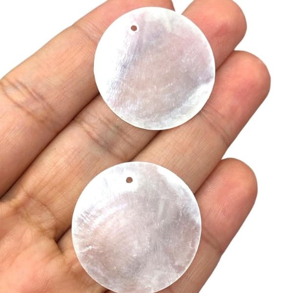 30mm - Pingente de Madrepérola Escama de Calcário Natural Para Colares Brincos e Pulseiras