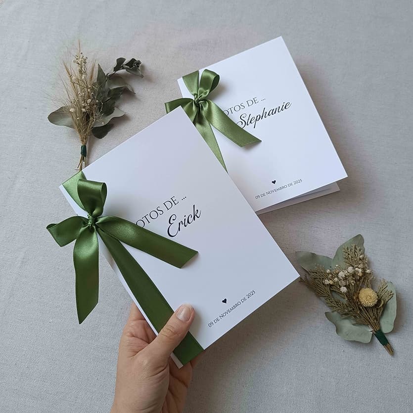 Par de Caderno de Votos dos Noivos de Casamento Personalizado Laço de Cetim  - "Votos de/Nome"