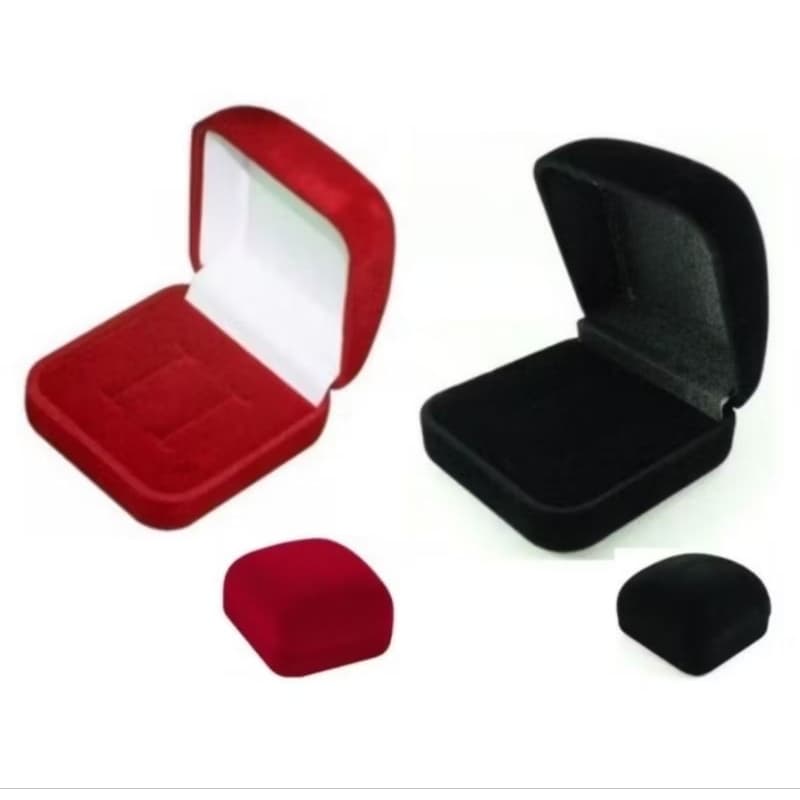 Caixinha de Veludo para aliançasCaixinha de Veludo para alianças
