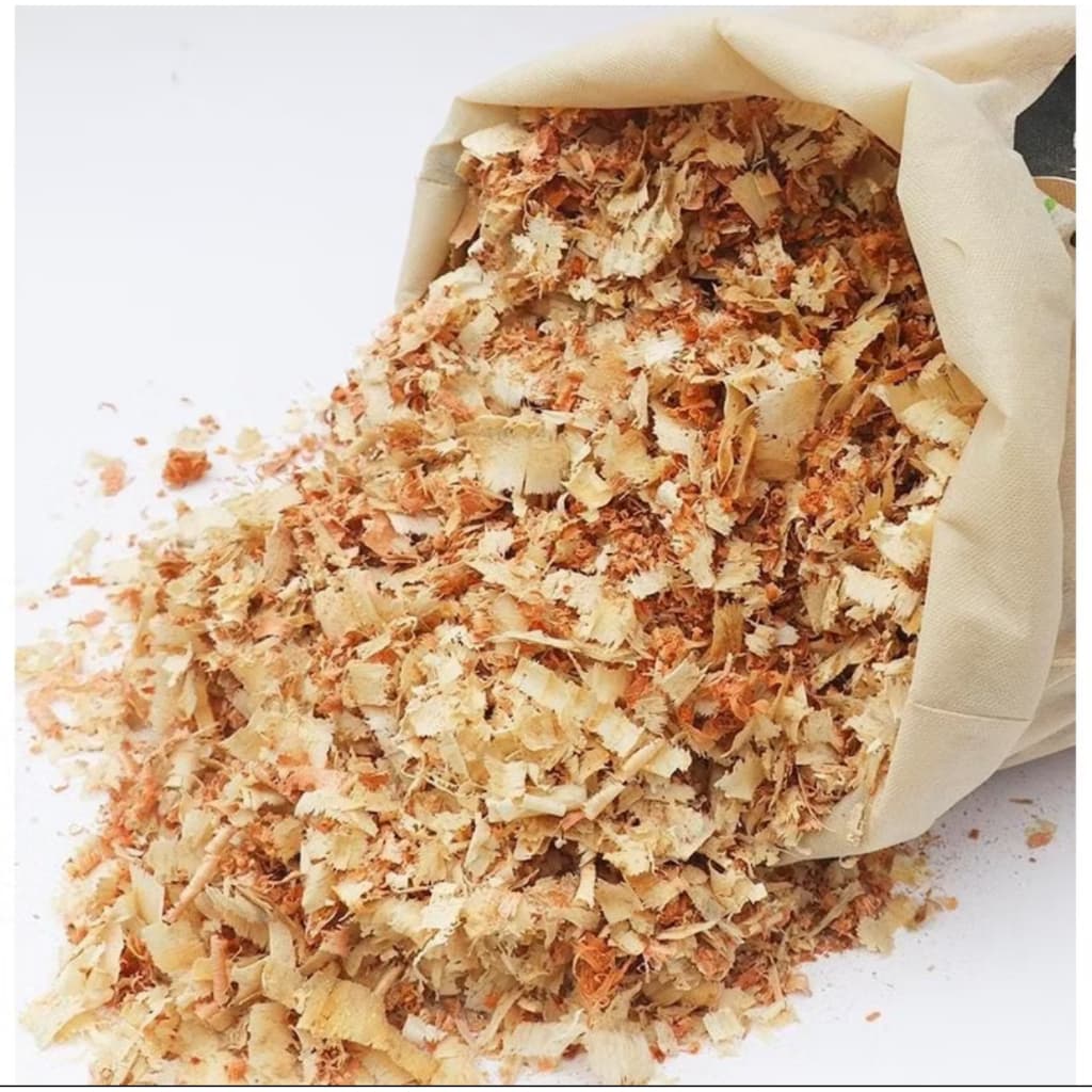 Serragem de madeira mista para Adubaçao de Plantas Composteiras Cama de Animais