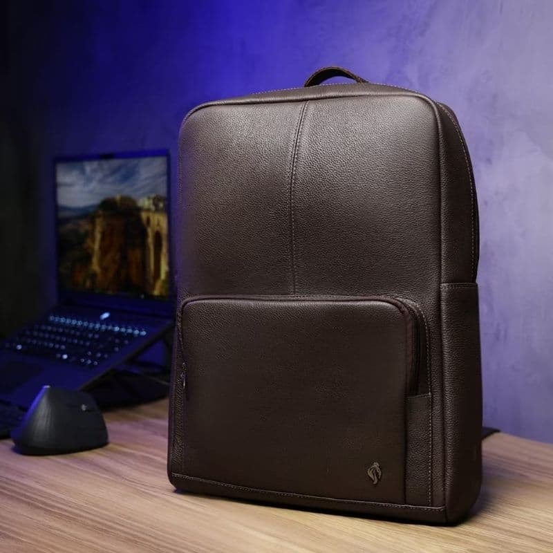 Mochila 100% em Couro Legítimo Universitário Executivo para Notebook até 15'6 Pol