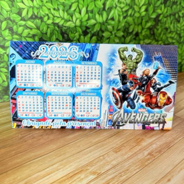 Calendário de Mesa Vingadores Personalizado Nome e Idade Centro de Mesa Envio Rápido