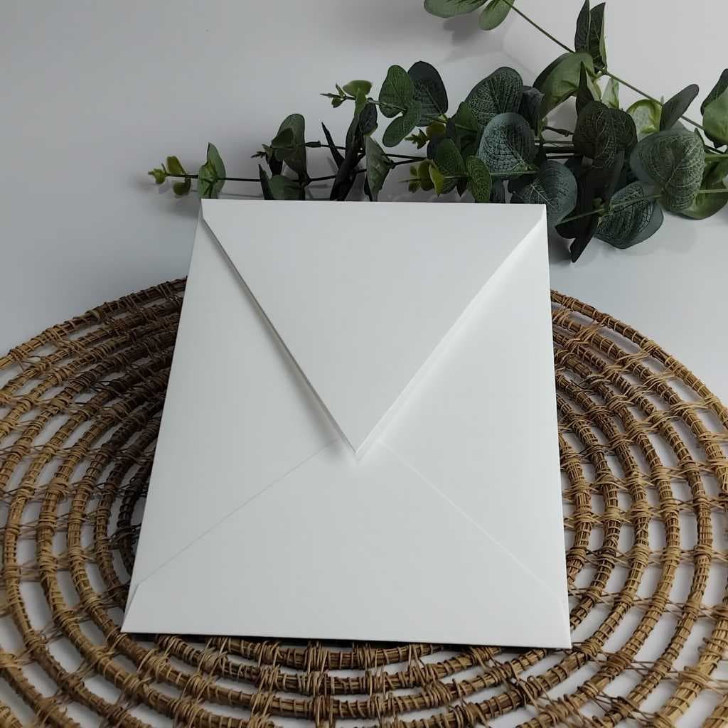 Envelope para Convite de Casamento Vertical - Papel Opalina Telado - Tamanho 16x22cm - Aba Bico