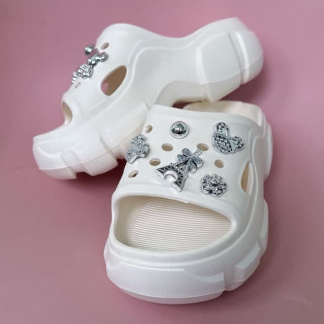 Chinelo Saltinho Babuche Leve e Corfortável com Acessórios